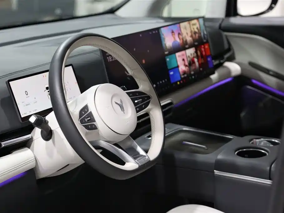 Voyah Auto Voyah Dreamer 2025 PHEV AWD Flagship Kunpeng Edition фото 6