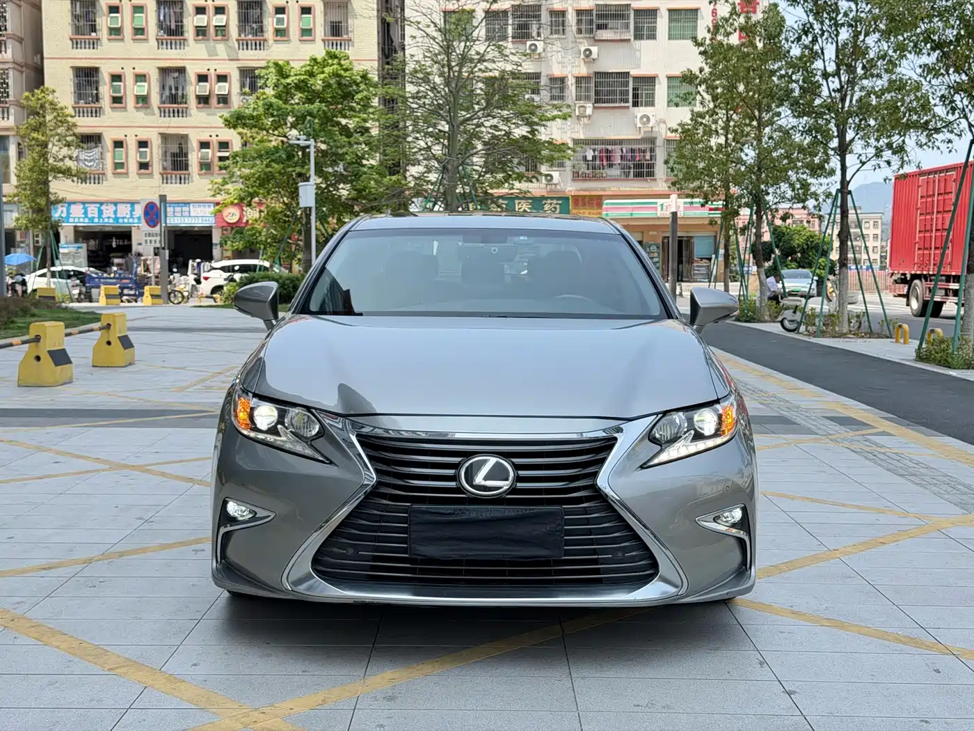 Lexus ES 2015 200 Elite Edition фото 2