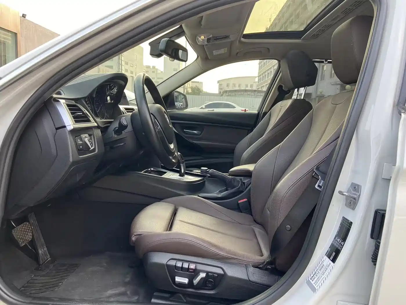 BMW 3 Series 2018 320Li Fashion Style фото 8