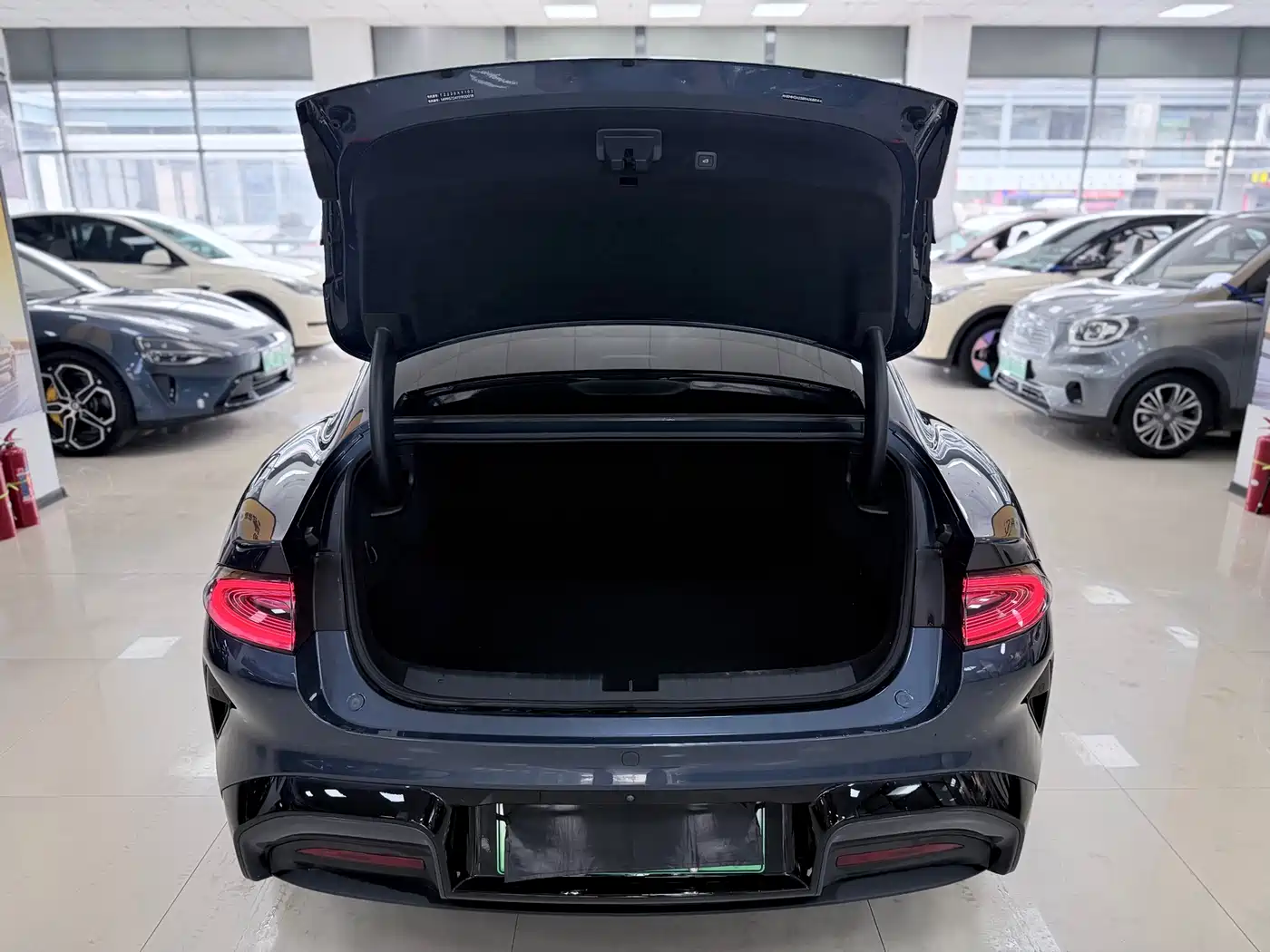 Xiaomi Auto Xiaomi SU7 2024 AWD Extended Range Advanced Smart Driving Max Edition фото 10