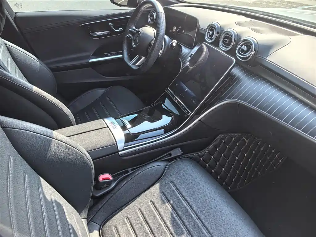Mercedes-Benz C-Class 2024 C 260 L Sport фото 12