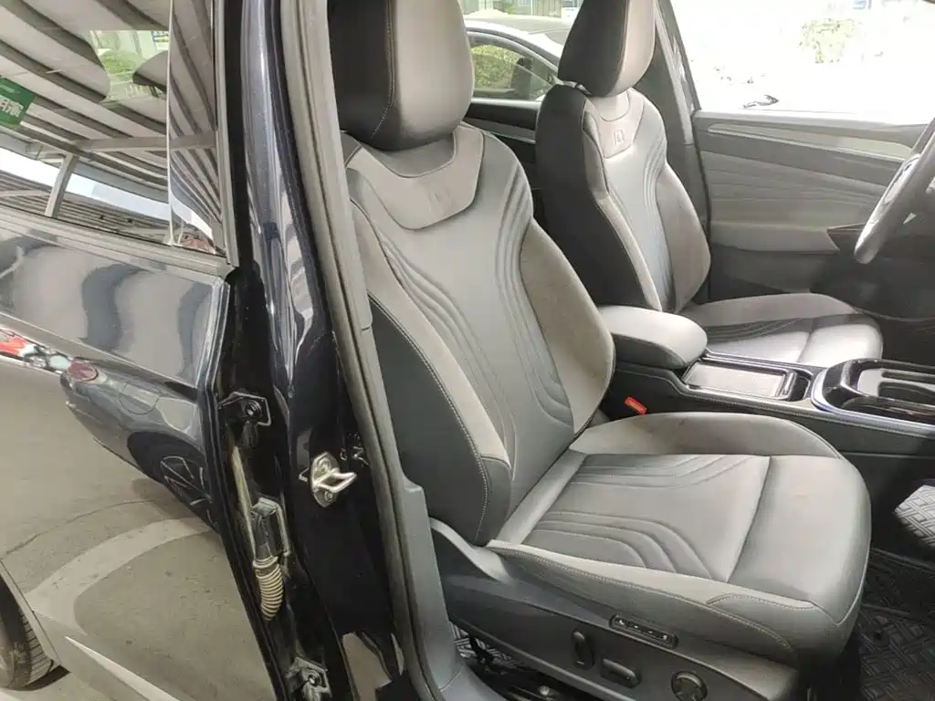 Фото 25 - Volkswagen ID.4 CROZZ