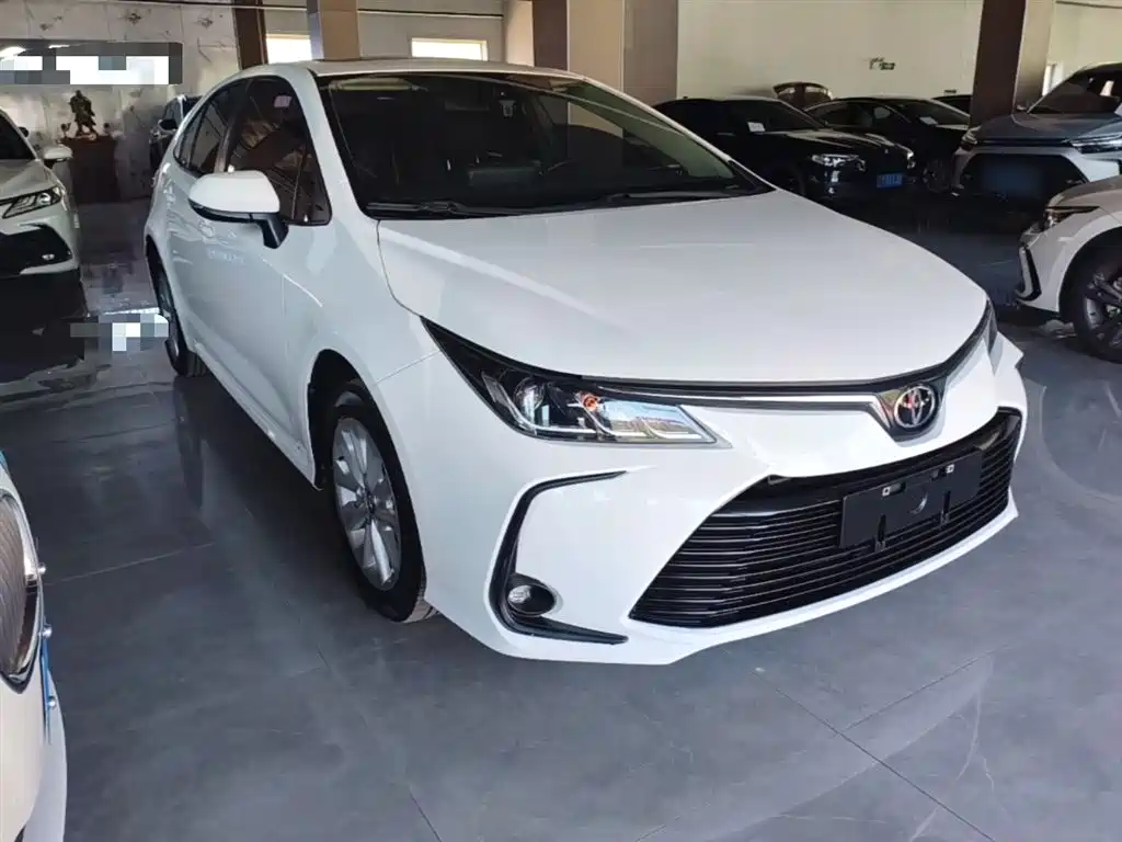 Toyota Corolla 2021 1.2T S-CVT Elite PLUS Edition фото 4