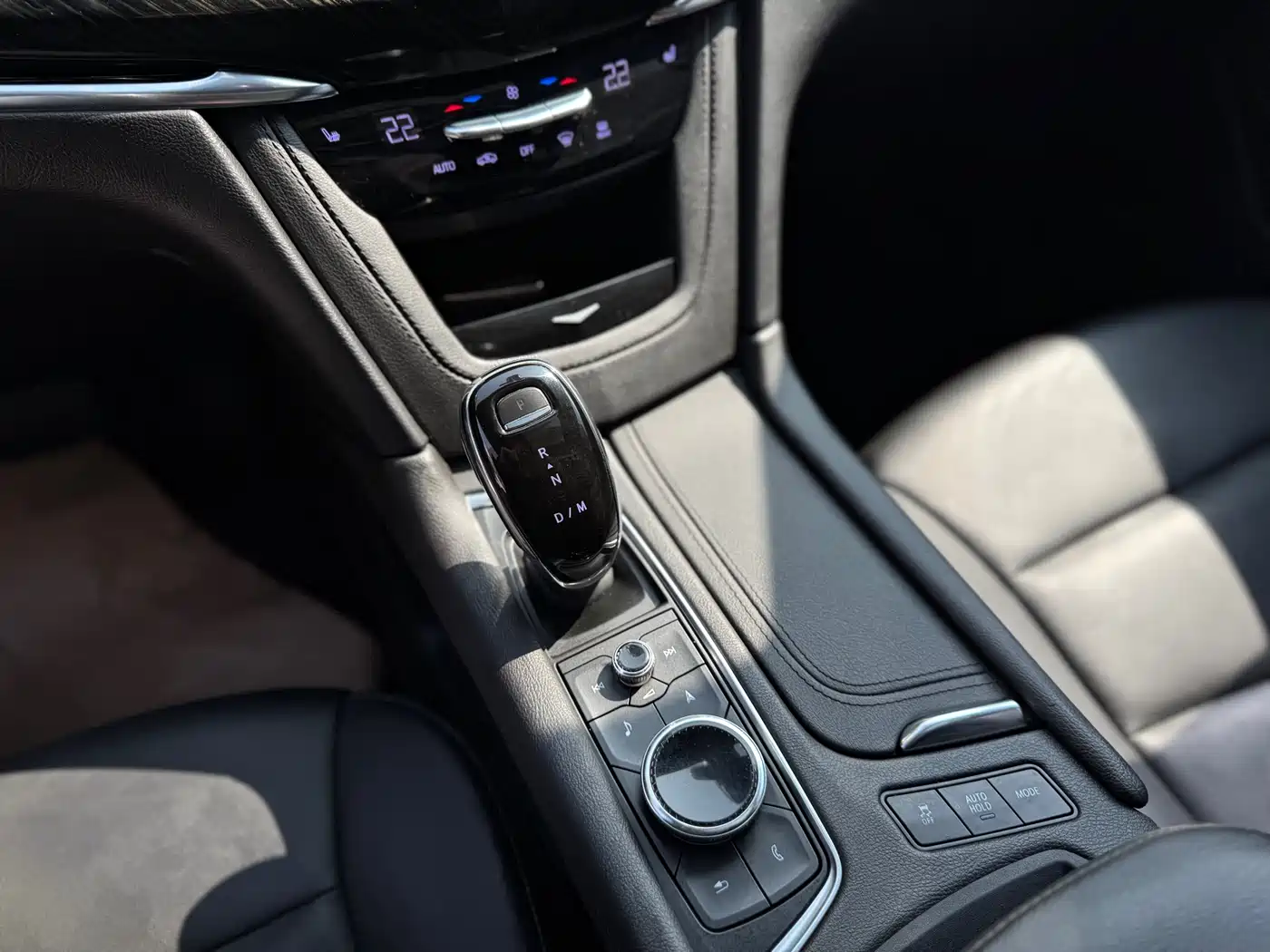 Cadillac XT6 2020 28T 6-Seater 4WD Luxury Model фото 14