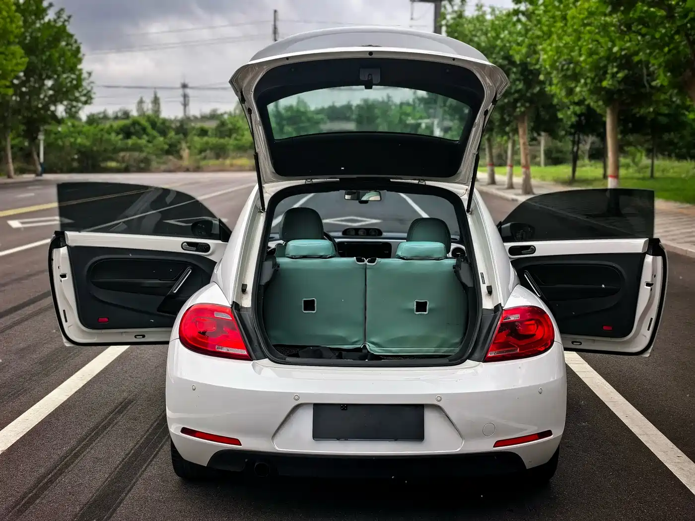 Volkswagen Beetle 2014 1.2TSI Fashion Edition фото 14