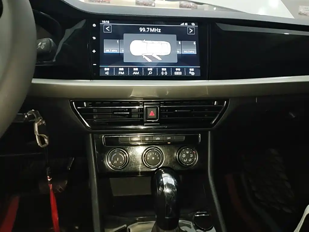 Volkswagen Lavida, миниатюра 13