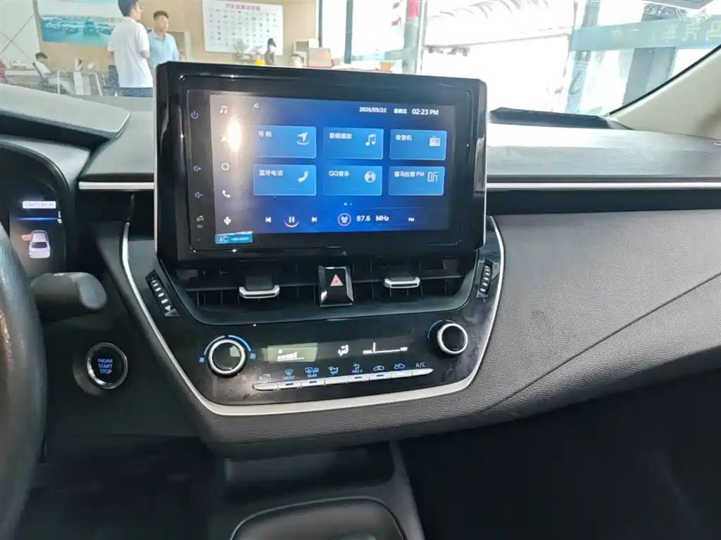 Toyota Corolla 2021 1.2T S-CVT Elite PLUS Edition фото 13