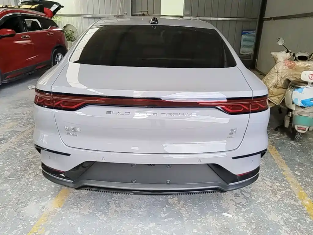BYD Han 2026 2025 DM-i Smart Drive Edition 125KM Premium