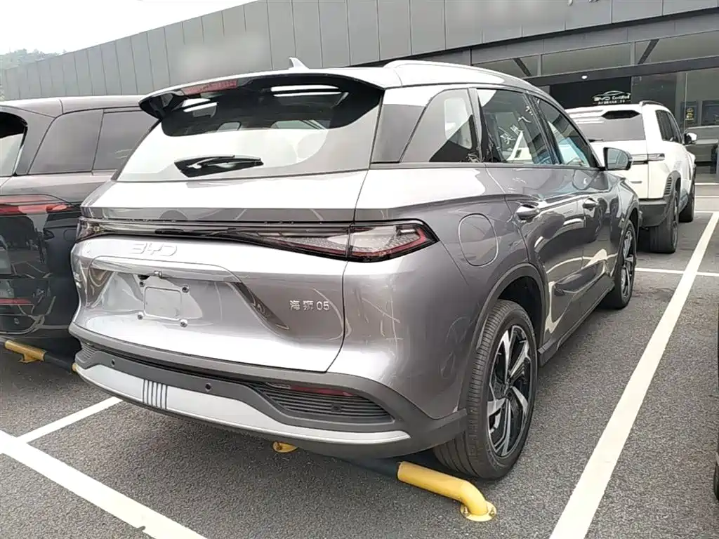 BYD Seal 05 DM-i 2025 DM-i Smart Drive Edition 115KM Flagship фото 7