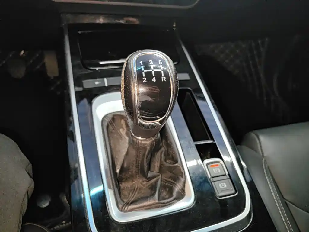 Jetour X70S 2018 2019 1.5T Manual Tantu Edition China V