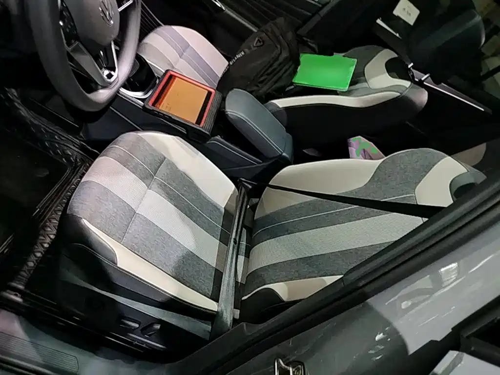 Volkswagen ID.4 CROZZ 2022 Model Year Pure Enjoyment Limited Edition фото 15
