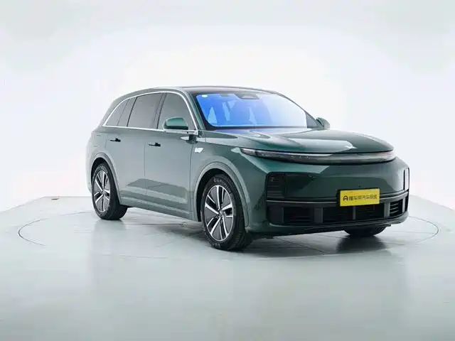 Фото 7 - Li Auto L7