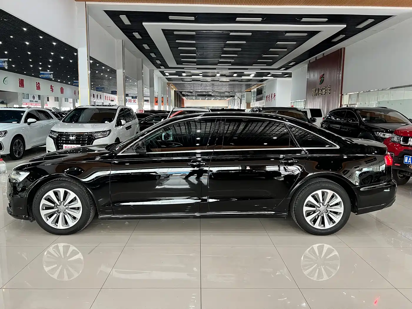 Audi A6L 2017 30 FSI Comfort фото 15