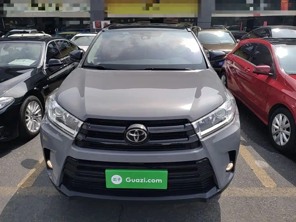 Toyota Highlander 2021 2.0T FWD Luxury 7-Seater фото 3