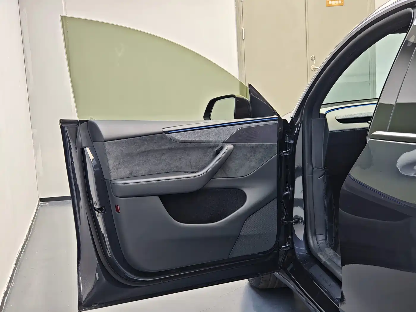 Tesla Model Y L 2025 2025 Facelift Long Range AWD