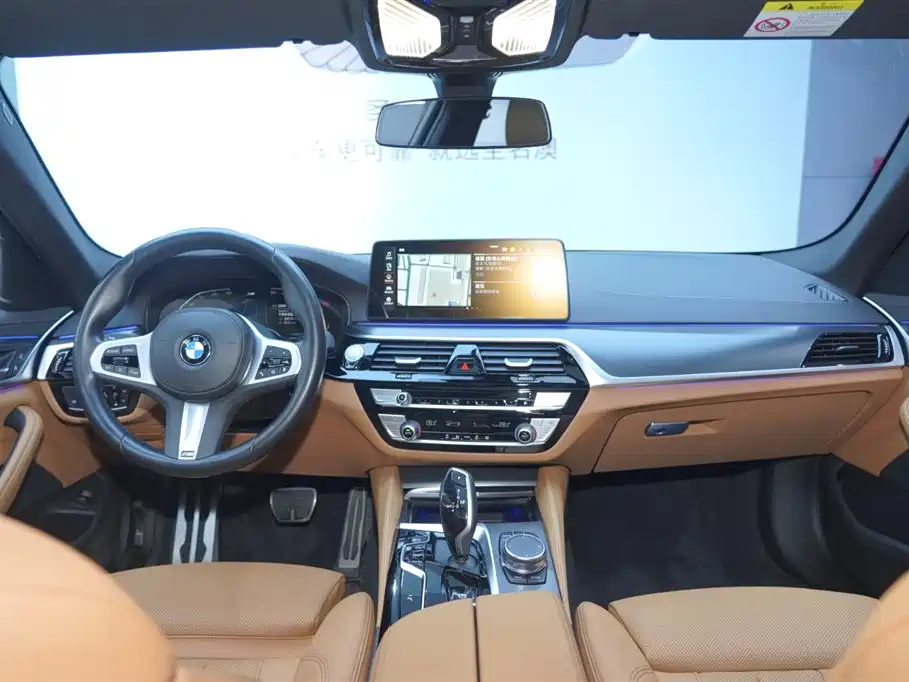 BMW 5 Series (Import) 2022 Facelift 525i M Sport Package фото 8