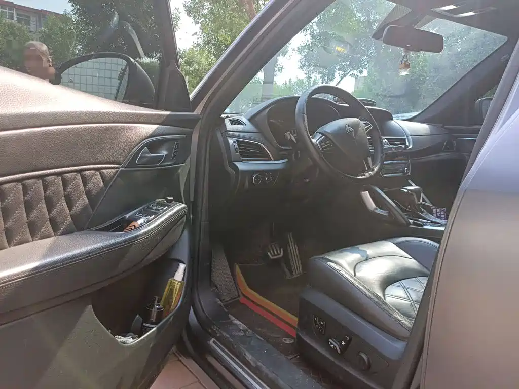 Borgward BX7 2019 2018 2.0T TS AWD Luxury (China V)