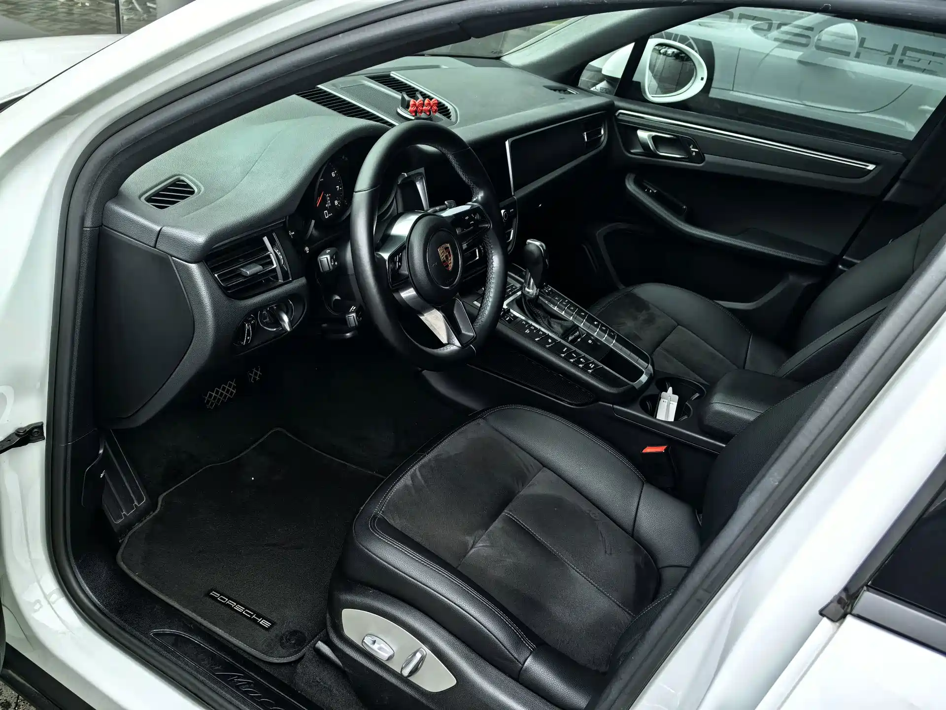 Фото 4 - Porsche Macan