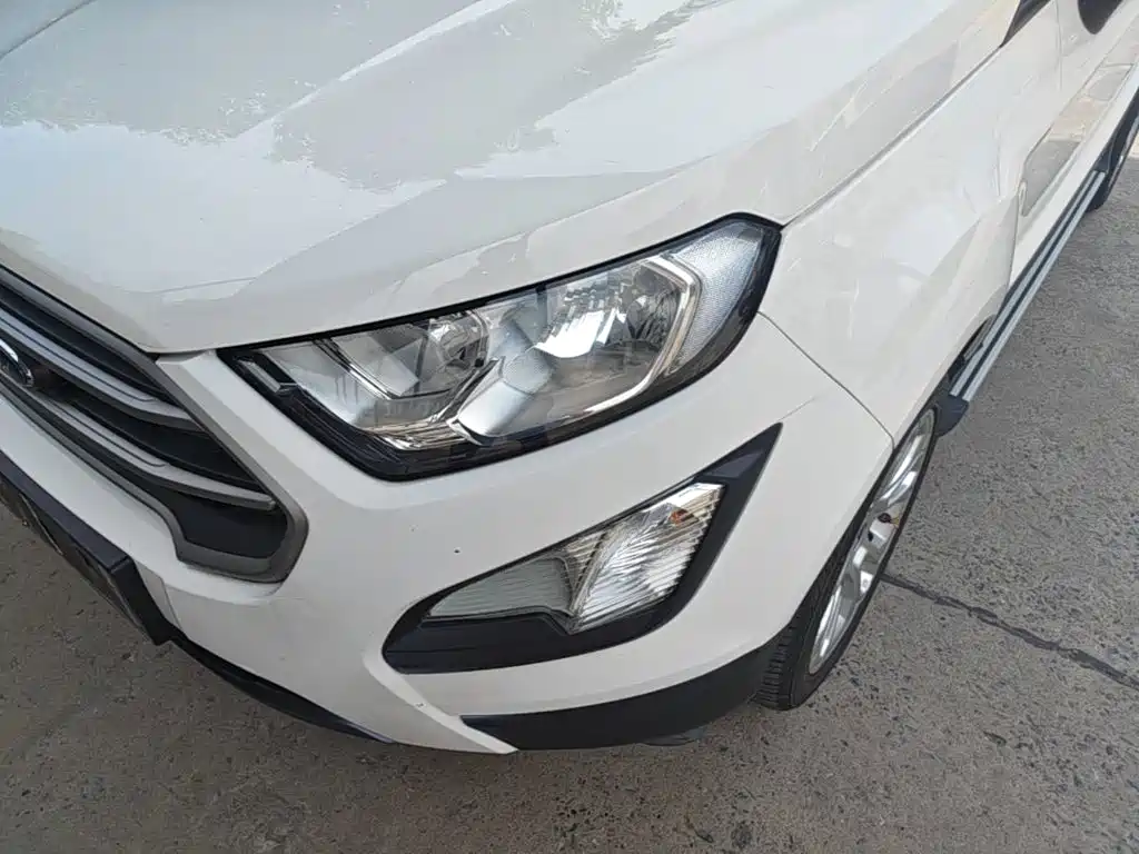 Ford EcoSport 2019 2018 Facelift 1.5L Automatic Platinum Wing
