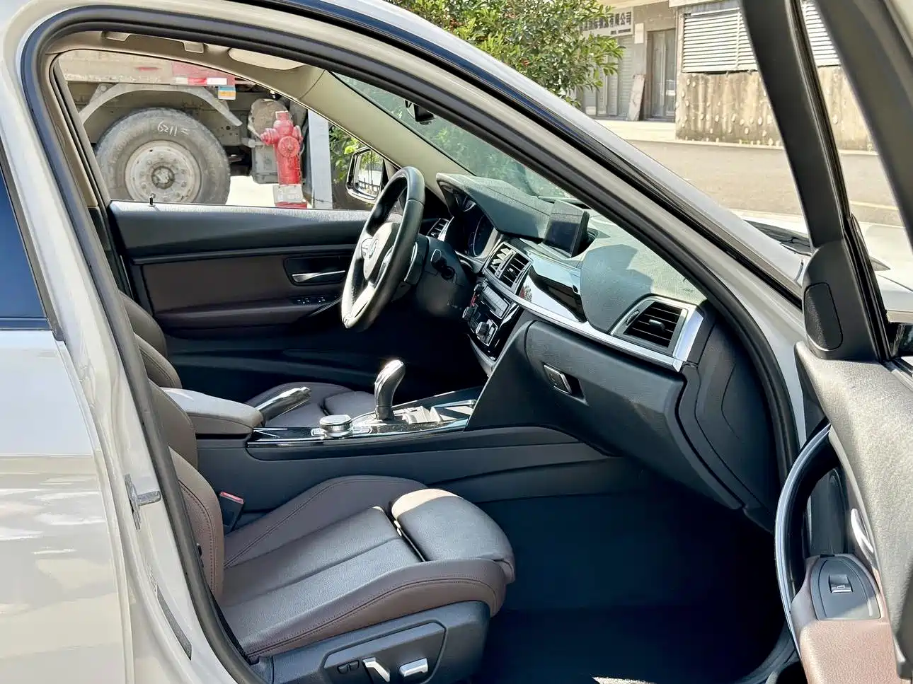 Фото 5 - BMW 3 Series