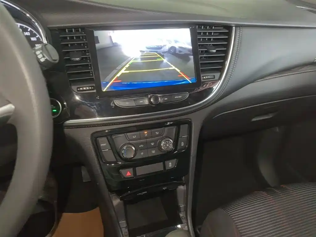 Buick Encore 2017 18T Automatic 2WD Urban Fashion фото 13