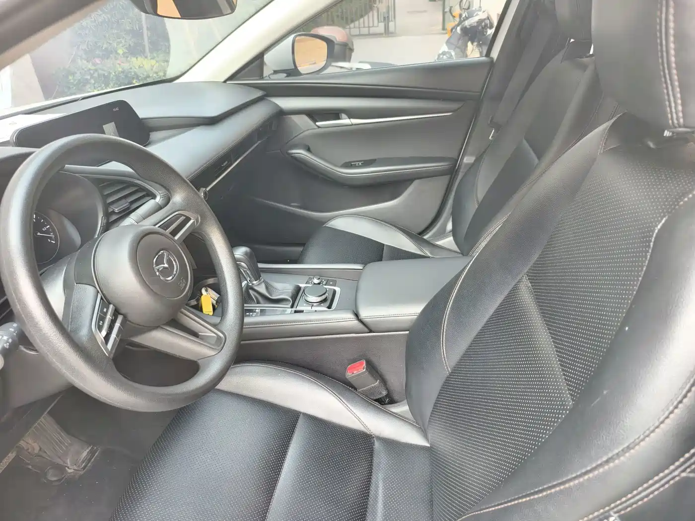 Photo 4 - Mazda Mazda 3