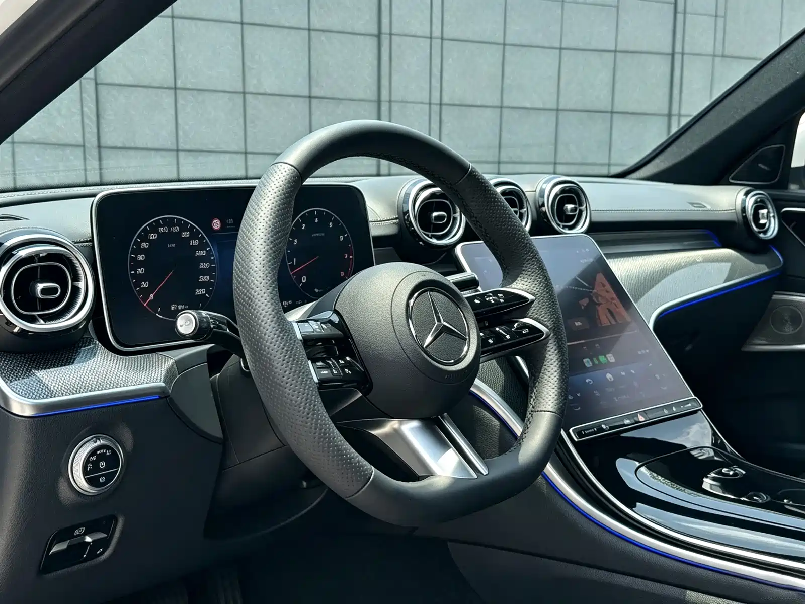 Фото 7 - Mercedes-Benz C-Class