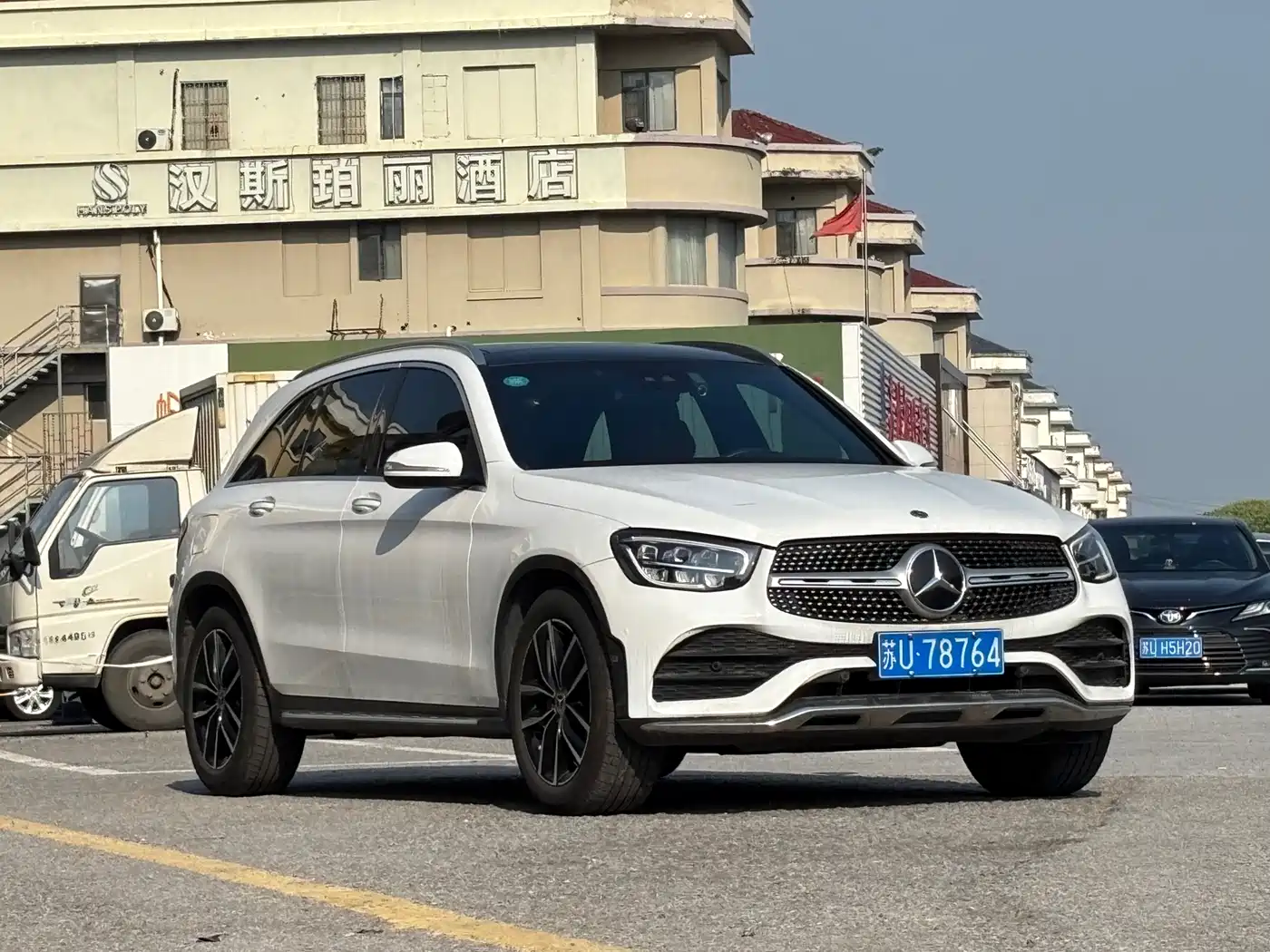Mercedes-Benz GLC 2020 Facelift GLC 300 L 4MATIC Dynamic фото 3