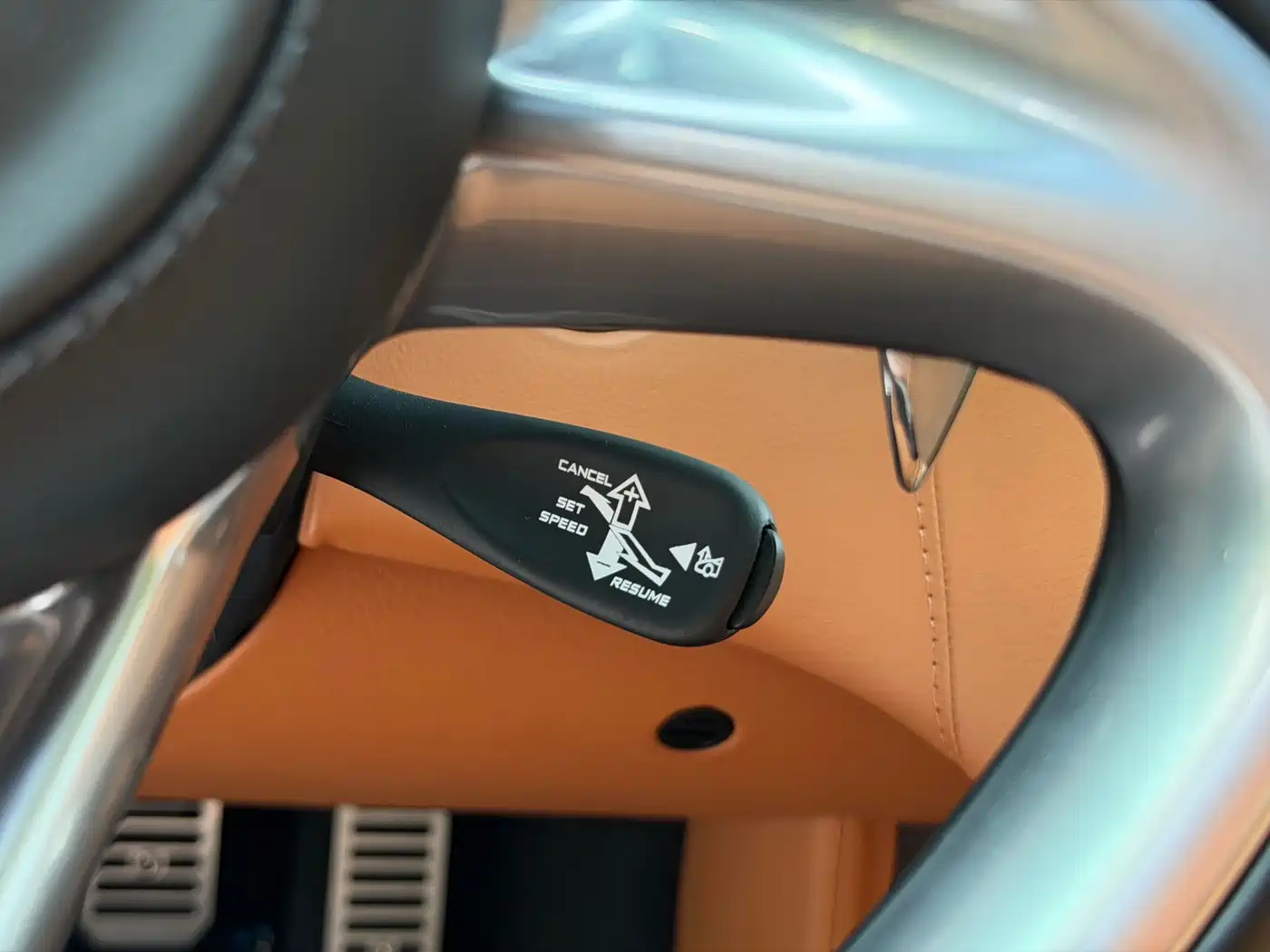 McLaren GT 2023 4.0T Standard Model фото 13