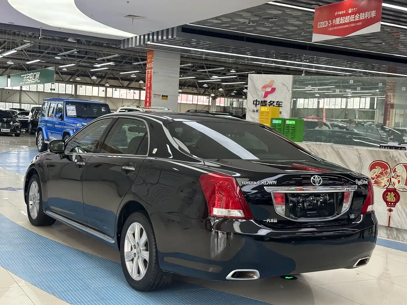 Toyota Crown 2010 3.0L Royal Saloon фото 6