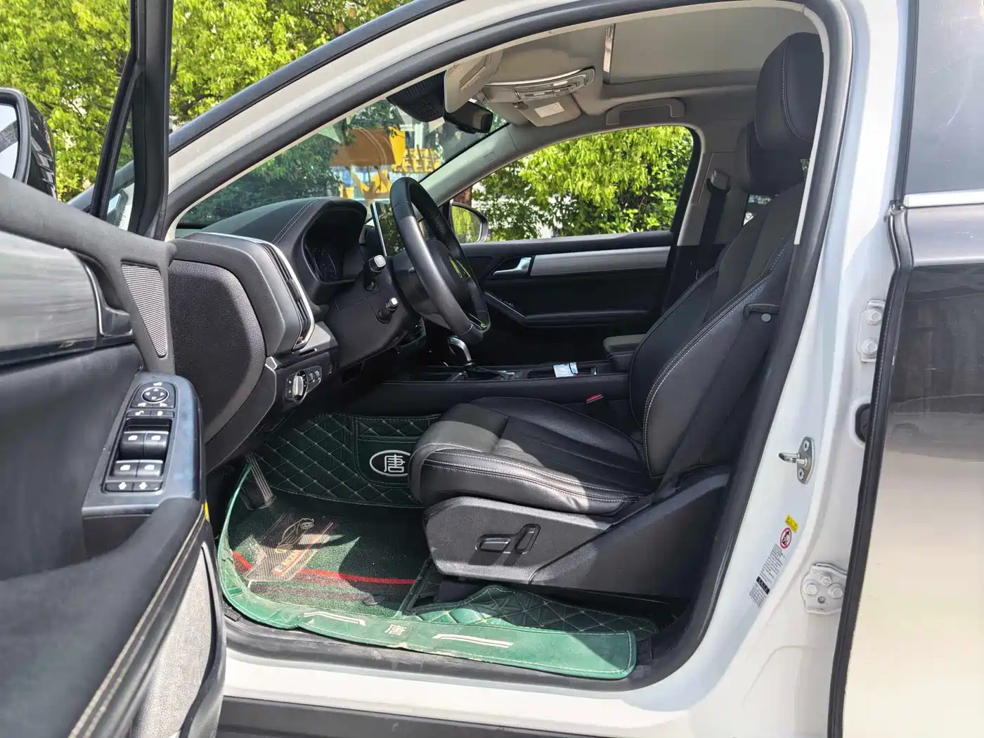 BYD Tang 2018 2.0T Auto Smart Connect Luxury 5-seater China V фото 4