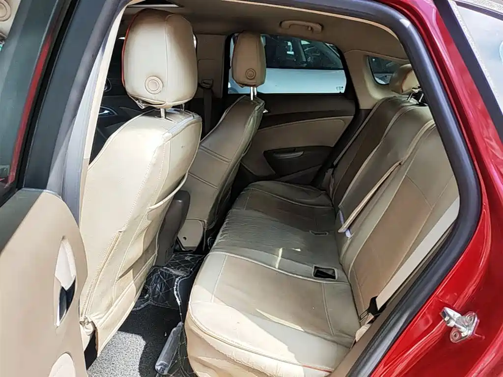 Buick Excelle 2013 GT 1.6L Automatic Fashion Edition фото 17