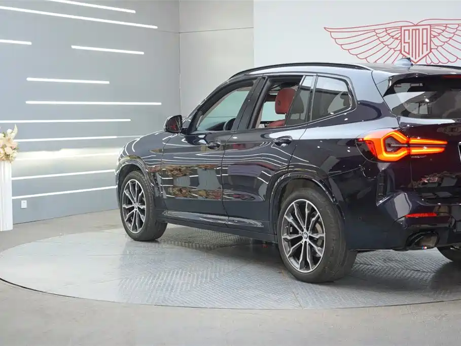 BMW X3 2023 Facelift xDrive30i Leading M Night Package фото 3