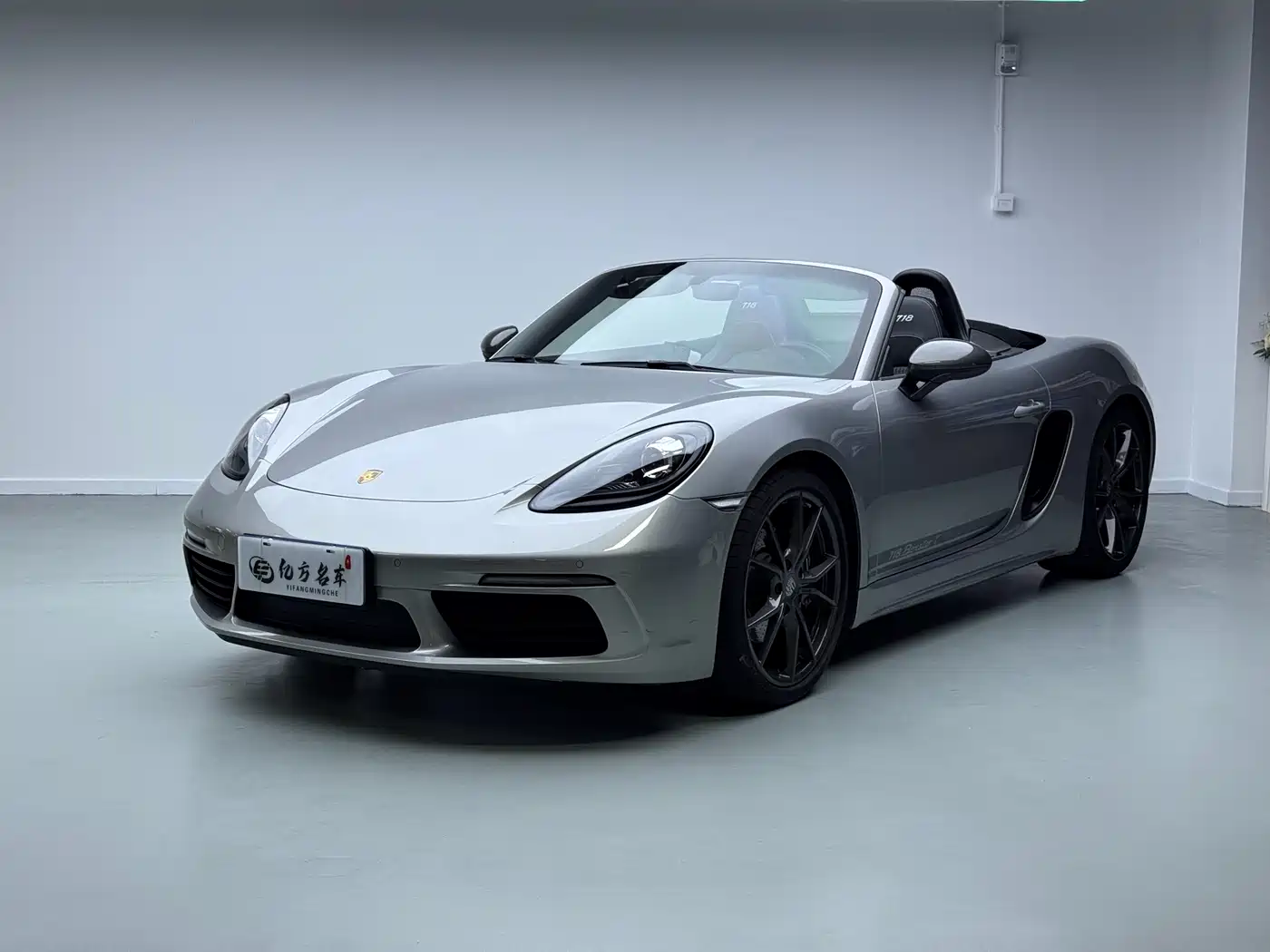 Porsche 718 2019 Boxster T 2.0T