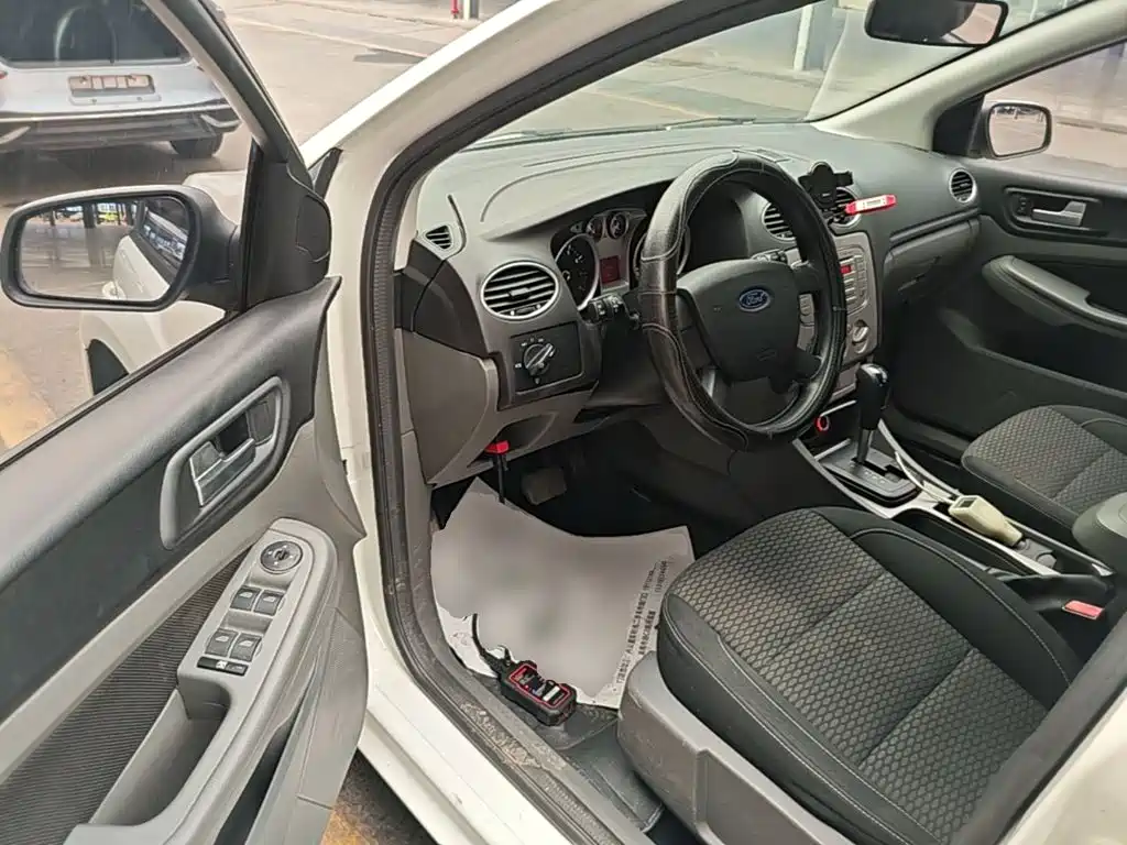 Ford Focus 2016 2013 Hatchback Classic 1.8L Auto Million Edition