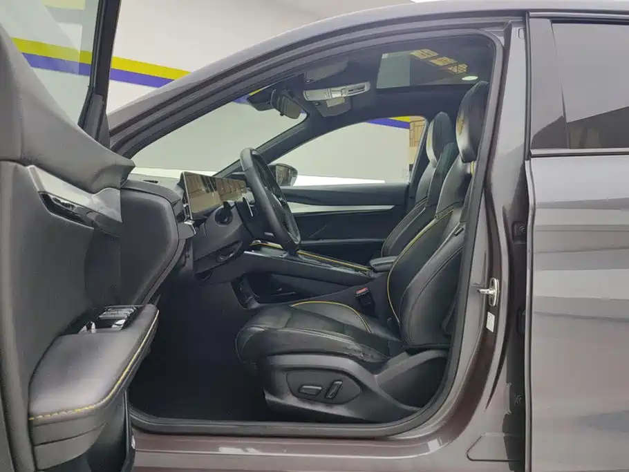 MG MG5 Scorpio 2023 2022 1.5T Trophy Sports Flagship