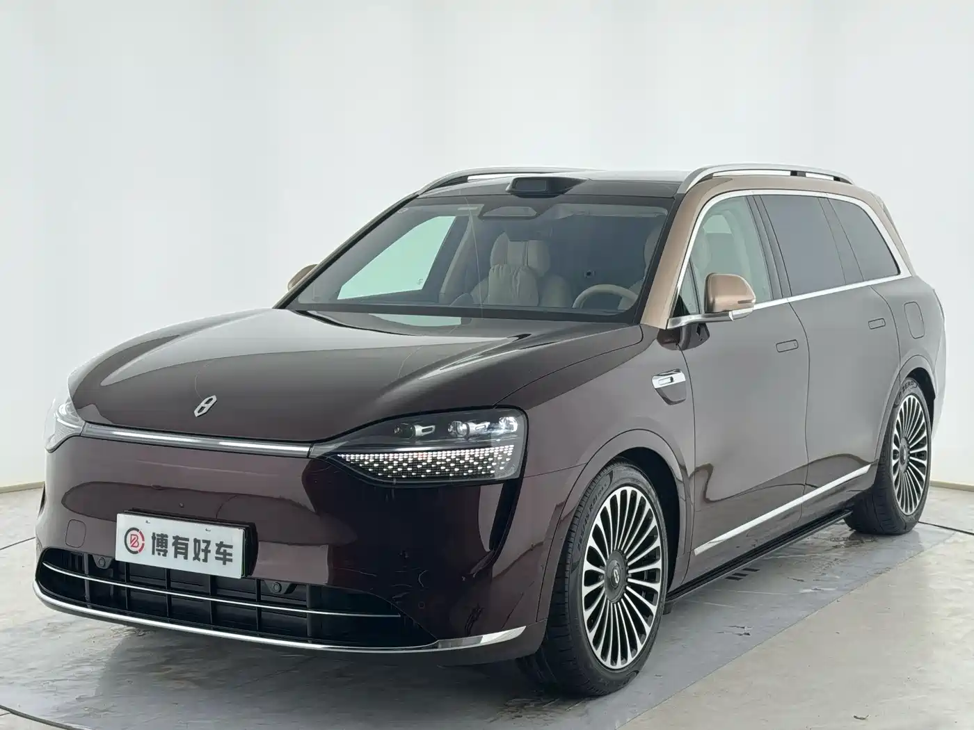 AITO Wenjie AITO M9 2025 Extended Range Ultra 52kWh 6-Seater