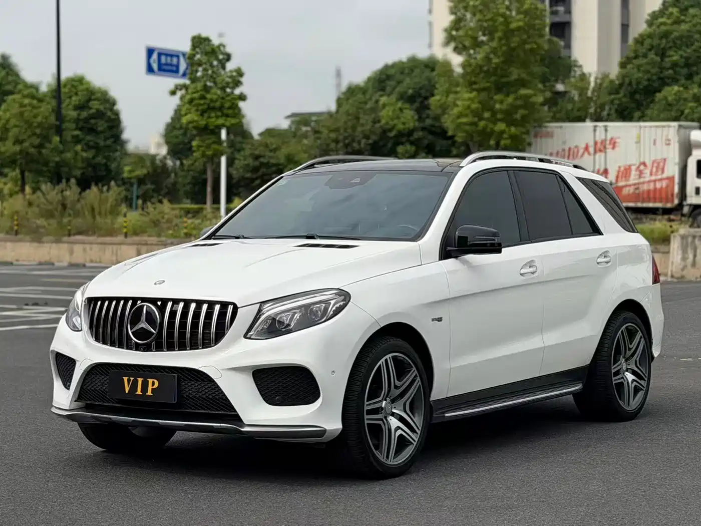 Mercedes-Benz GLE AMG 2018 2017 AMG GLE 43 4MATIC