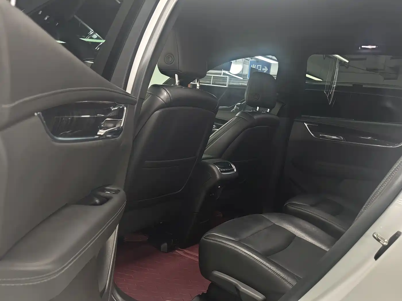 Cadillac XT6 2019 2020 28T 6-Seater Luxury Model