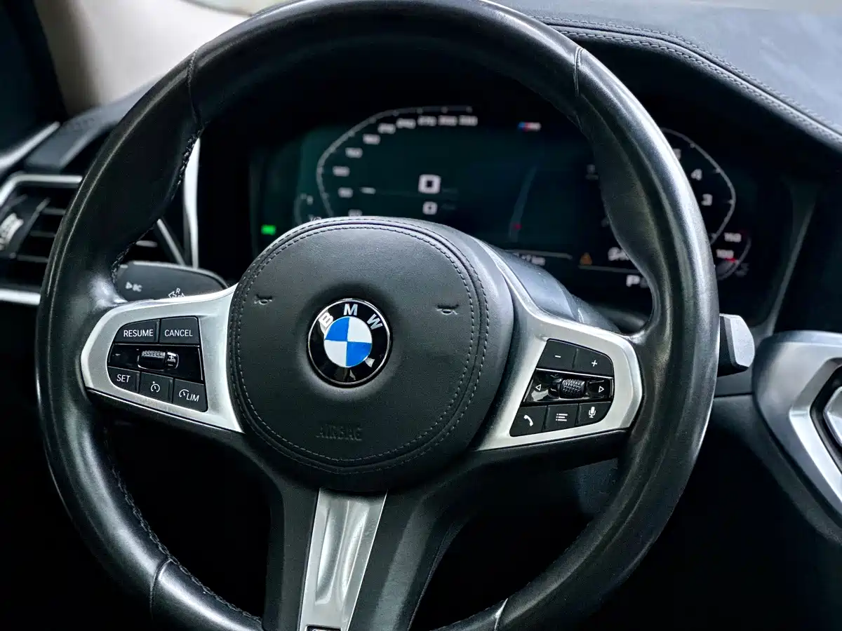 BMW 3-SERIES