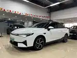 Фото 1 - XPeng P5