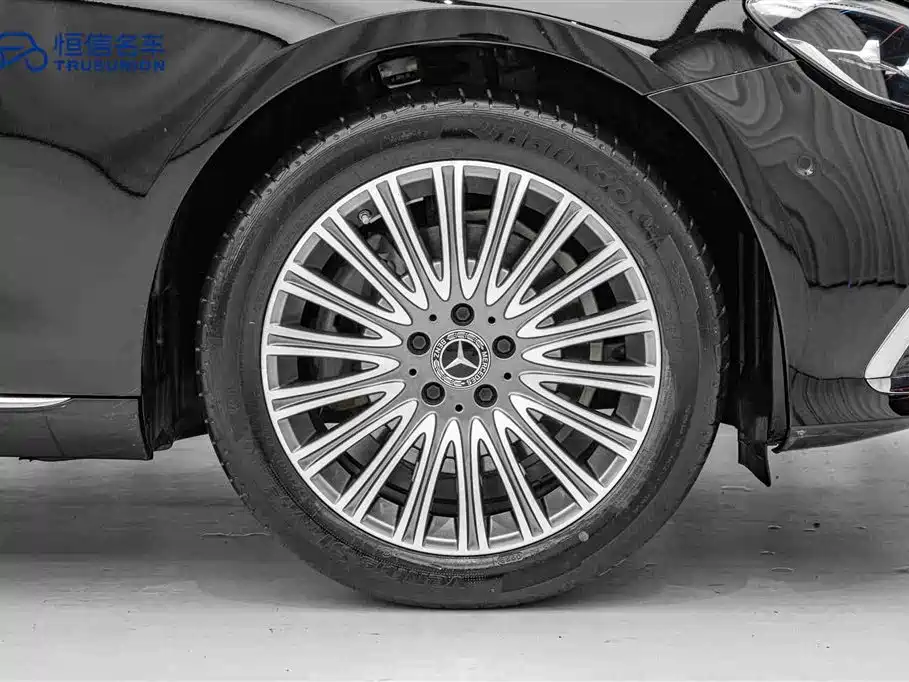 Mercedes-Benz E-Class 2023 Facelift E 300 L Luxury фото 11