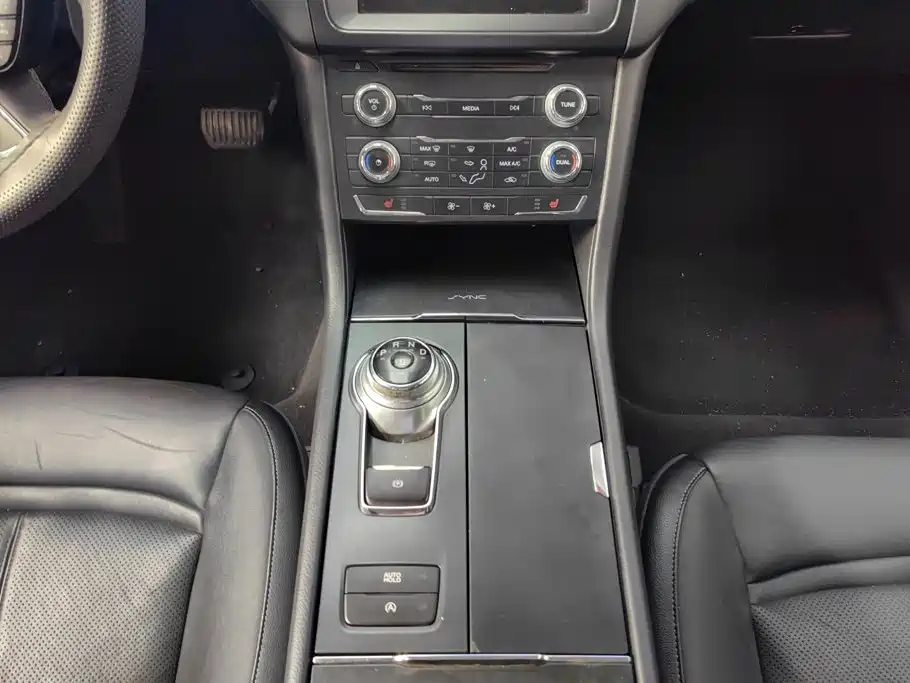 Ford Taurus 2016 2016 EcoBoost 180 Luxury