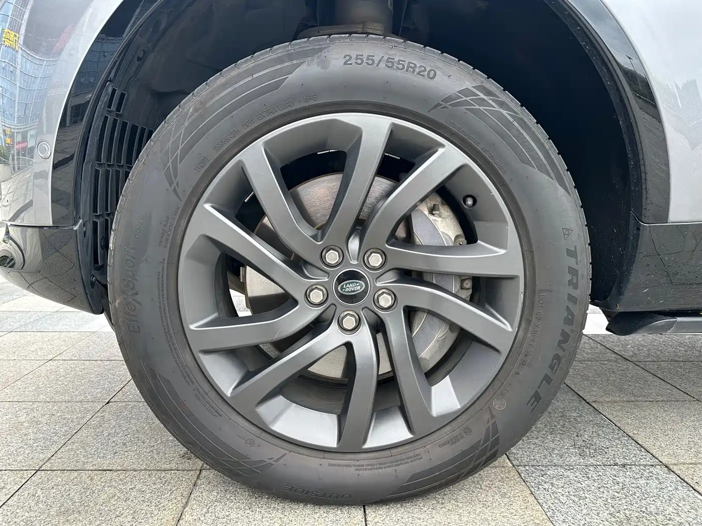 Фото 36 - Land Rover Discovery
