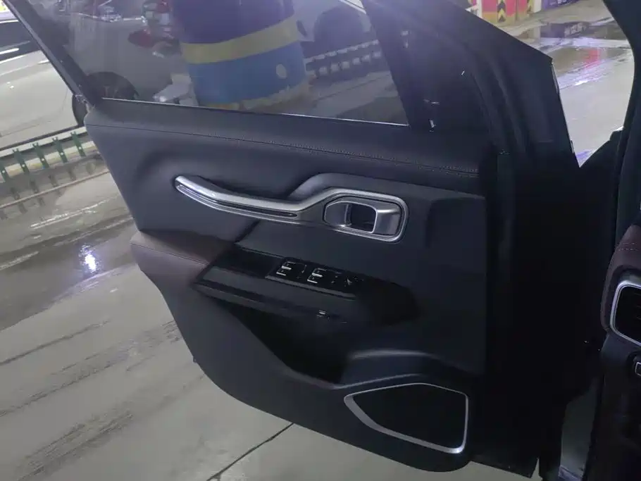Geely Okavango 2022 2022 1.8TD DCT Luxury 7-Seater