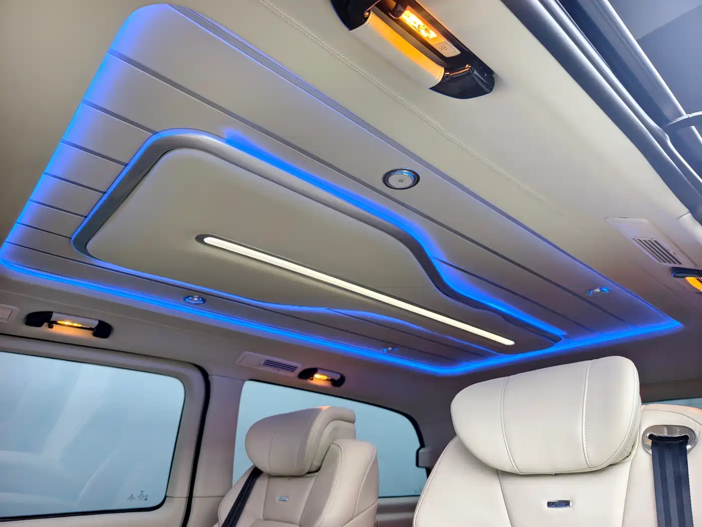 Mercedes-Benz Vito 2021 2.0T Business Edition 7-seater фото 20