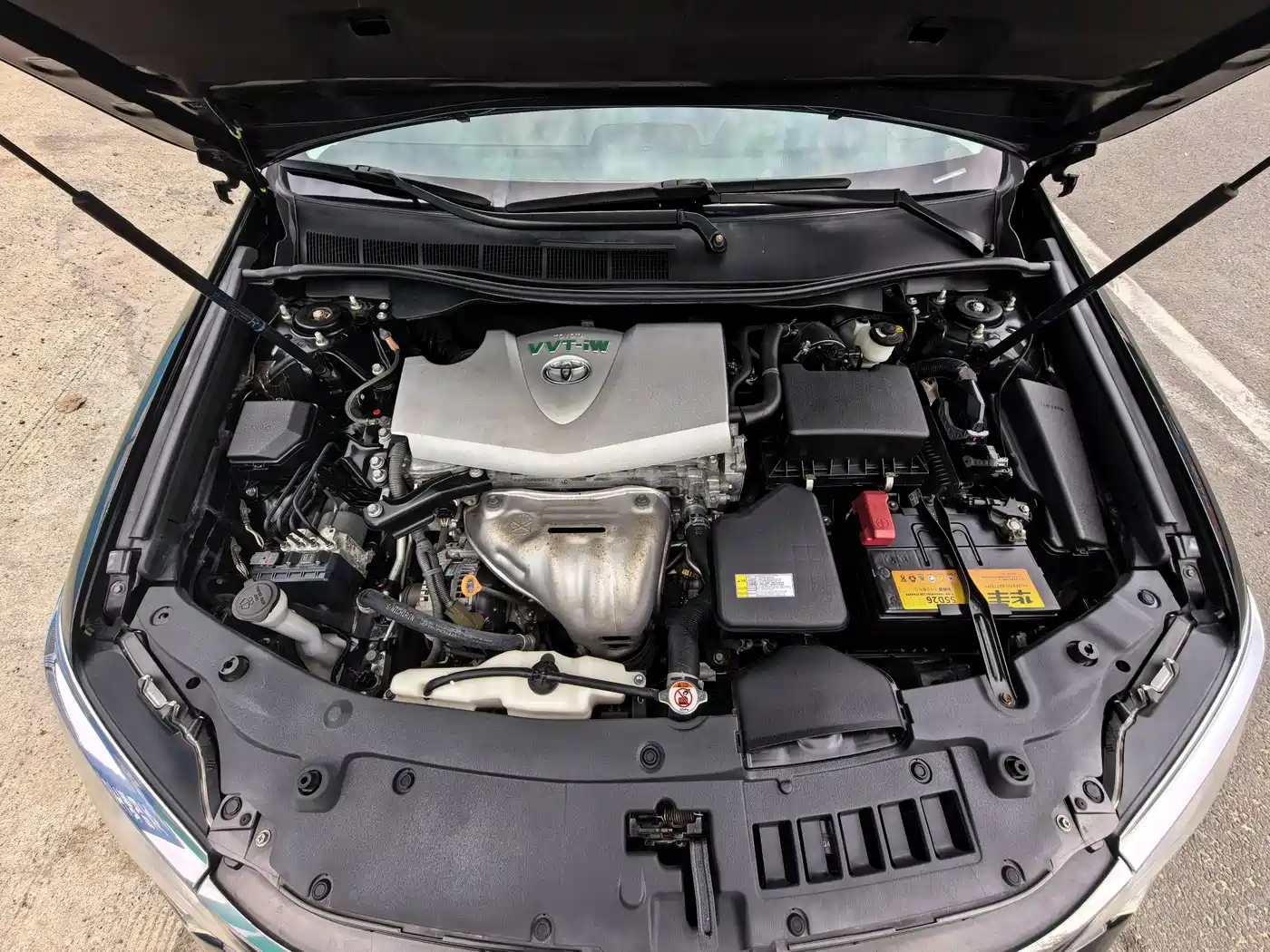 Toyota Camry 2016 2.0E 10th Anniversary Elite Edition фото 15