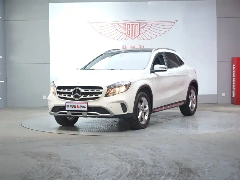 Mercedes-Benz GLA 2018 GLA 200 Dynamic