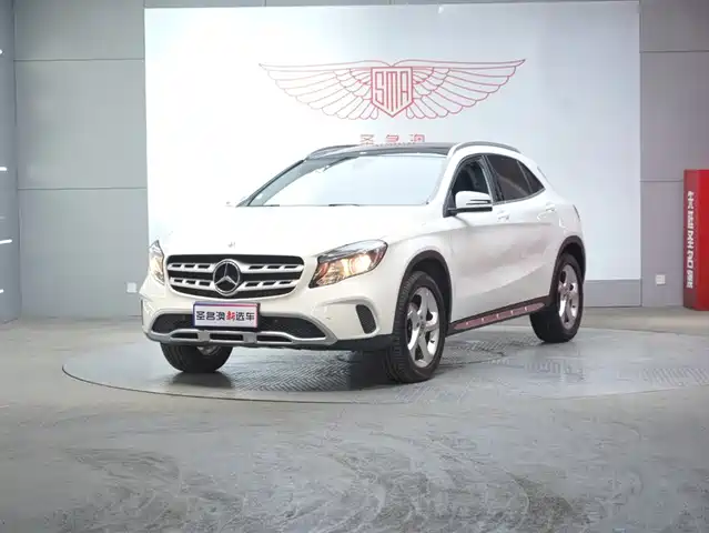 Mercedes-Benz GLA 2018 GLA 200 Dynamic