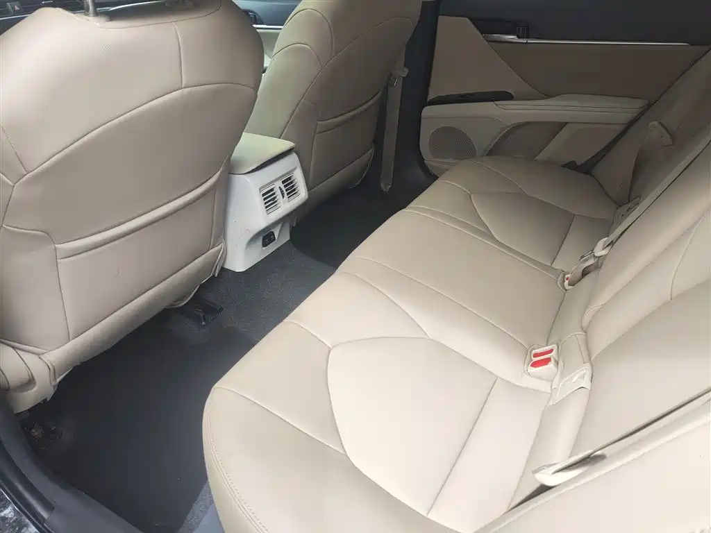 Toyota Camry 2019 2.0E Elite Edition China VI фото 17